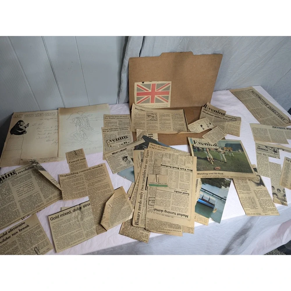 Lot of Paper 1980's Ephemera New papers clipping murders shipyards Flag baseball